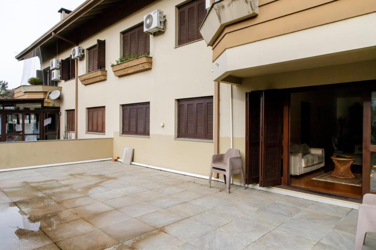Apartamento amplo e aconchegante na Av das Hortências no centro de Gramado Extérieur photo