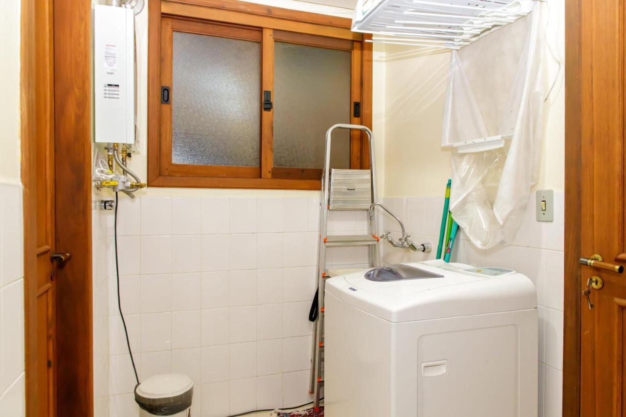 Apartamento amplo e aconchegante na Av das Hortências no centro de Gramado Extérieur photo